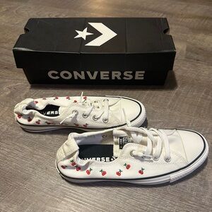 Chuck Taylor All Star Shoreline Cherry, NWT size 8.5
